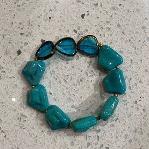 Bracelet turquoise color